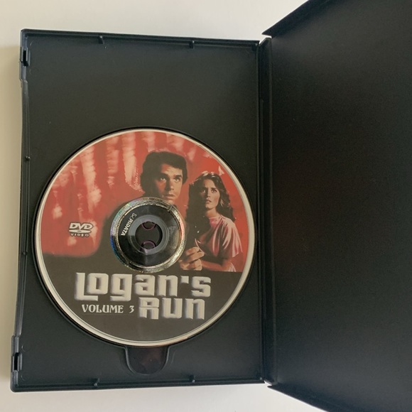 Logan’s Run Special Edition Complete Series DVD 3 discs - Picture 4 of 5